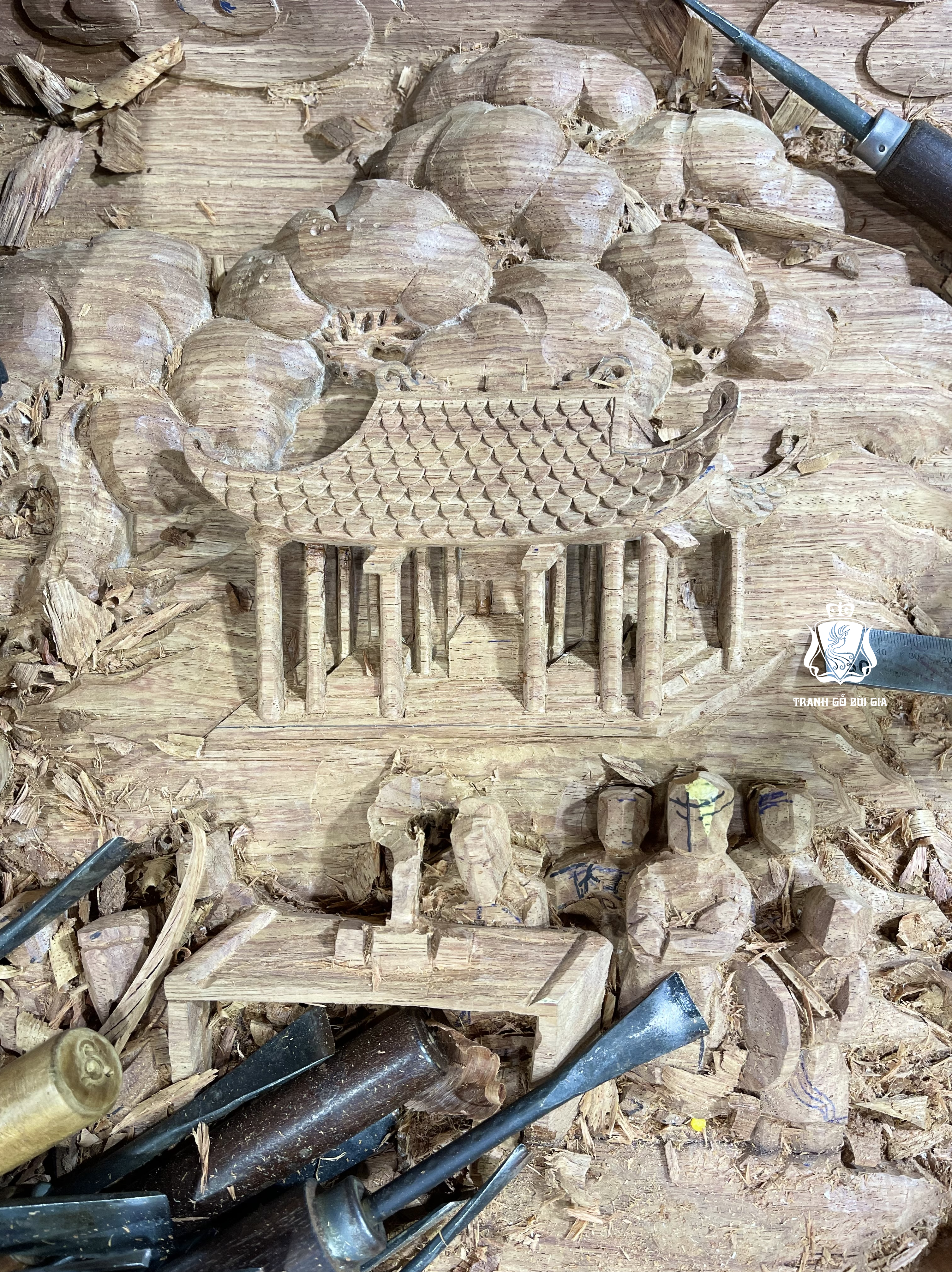 Nét đẹp của Quán Nghinh Hương được khắc trên gỗ